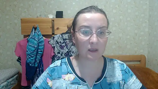 Snapshot of Smart_Rose chatting on December 13, 2025, 8:04 pm Smart Rose online show from December 13, 2025, 8:04 pm