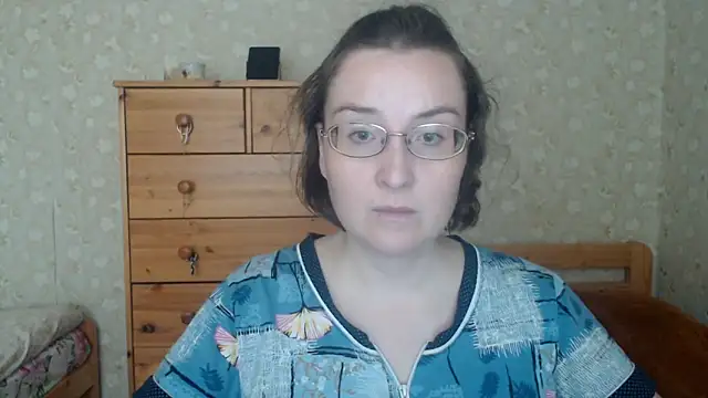 Snapshot of Smart_Rose chatting on November 2, 2025, 9:47 am Smart Rose online show from November 2, 2025, 9:47 am