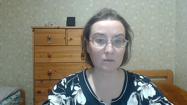 Snapshot of Smart_Rose chatting on November 11, 2025, 3:51 pm Smart Rose online show from November 11, 2025, 3:51 pm