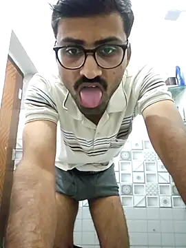 krishna8035 online show from November 29, 2025, 4:12 am