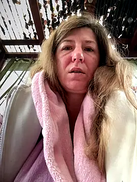 Natali UA online show from November 9, 2025, 7:01 am