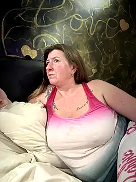 Natali UA online show from November 13, 2025, 6:12 pm