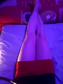 Snapshot of JulietteMaitresse chatting on October 18, 2025, 2:35 am JulietteMaitresse online show from October 18, 2025, 2:35 am