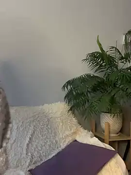 ChristinaGlory online show from February 8, 2026, 6:22 am