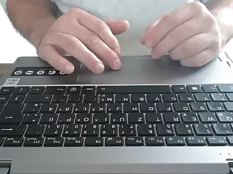 LuckyLuke13 online show from November 1, 2025, 10:09 am