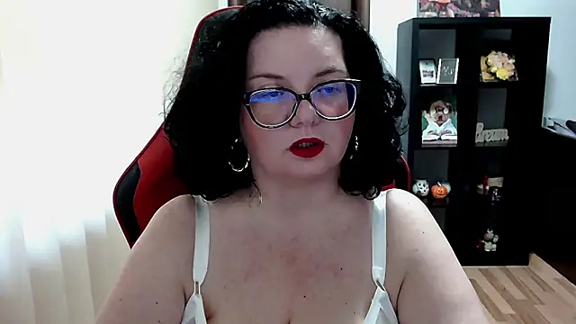 MissTroublle online show from March 7, 2026, 11:16 am