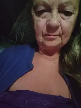 Snapshot of MucMilf59 chatting on May 19, 2026, 5:25 am MucMilf59 online show from May 19, 2026, 5:25 am