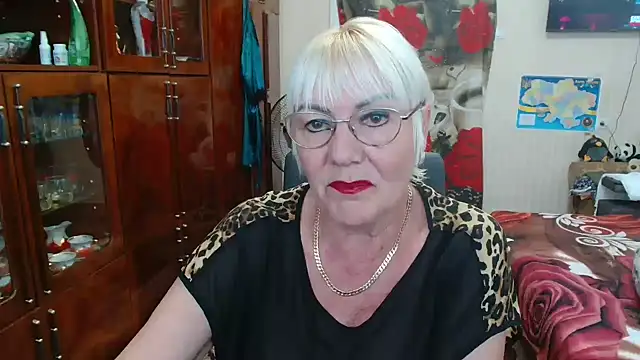 Snapshot of JenaCheim chatting on June 28, 2026, 4:19 am JenaCheim online show from June 28, 2026, 4:19 am