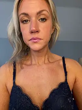 Kay Cakes online show from February 1, 2025, 6:51 pm