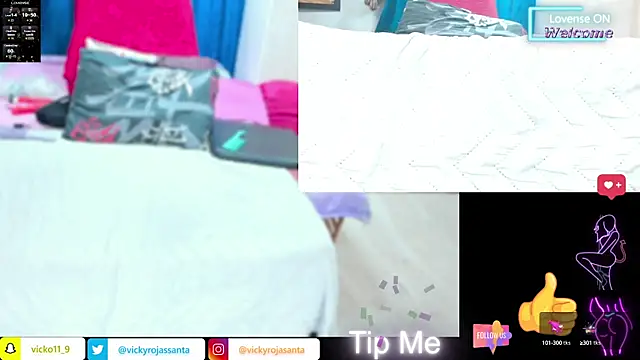 Snapshot of khloeHermaprodit3 chatting on September 23, 2025, 9:44 pm khloeHermaprodit3 online show from September 23, 2025, 9:44 pm