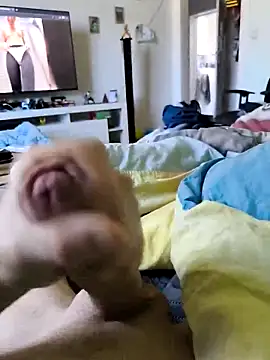 Snapshot of Steveschaw chatting on November 7, 2025, 12:31 pm Steveschaw online show from November 7, 2025, 12:31 pm