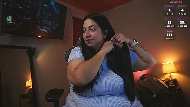Snapshot of coraline_latin chatting on May 24, 2026, 11:48 pm coraline latin online show from May 24, 2026, 11:48 pm