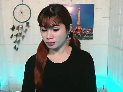 Snapshot of urasian_shirley21 chatting on April 5, 2026, 4:02 pm urasian shirley21 online show from April 5, 2026, 4:02 pm