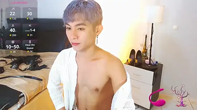 Snapshot of WildestTwink chatting on April 13, 2026, 6:23 pm WildestTwink online show from April 13, 2026, 6:23 pm