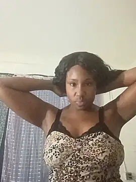 Snapshot of Xochillovemoney2 chatting on September 30, 2025, 1:50 pm Xochillovemoney2 online show from September 30, 2025, 1:50 pm