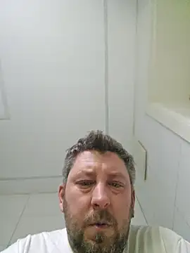 Snapshot of ktmtom247 chatting on January 13, 2026, 4:27 am ktmtom247 online show from January 13, 2026, 4:27 am