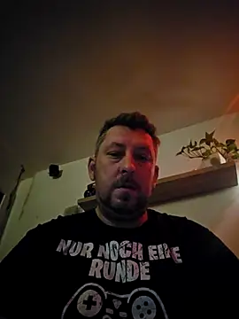 Snapshot of ktmtom247 chatting on December 15, 2025, 4:07 am ktmtom247 online show from December 15, 2025, 4:07 am