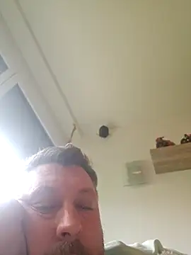 Snapshot of ktmtom247 chatting on December 20, 2025, 8:28 am ktmtom247 online show from December 20, 2025, 8:28 am