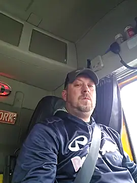 Snapshot of ktmtom247 chatting on February 28, 2025, 7:15 am ktmtom247 online show from February 28, 2025, 7:15 am