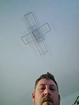 Snapshot of ktmtom247 chatting on March 2, 2025, 6:05 am ktmtom247 online show from March 2, 2025, 6:05 am