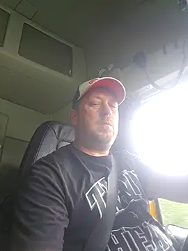 Snapshot of ktmtom247 chatting on September 30, 2025, 8:42 am ktmtom247 online show from September 30, 2025, 8:42 am