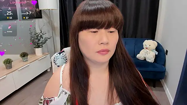Snapshot of xLisaMeoww chatting on February 28, 2025, 6:41 pm xLisaMeoww online show from February 28, 2025, 6:41 pm