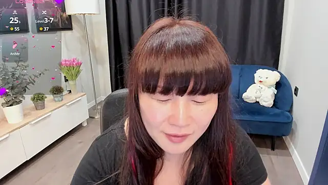 Snapshot of xLisaMeoww chatting on March 9, 2025, 7:48 pm xLisaMeoww online show from March 9, 2025, 7:48 pm