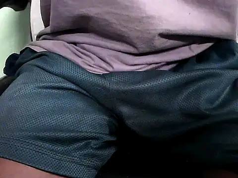 FriskyGender online show from November 8, 2025, 5:27 pm