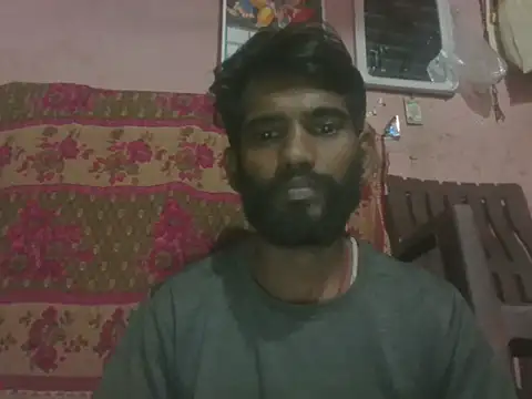 FriskyGender online show from November 5, 2025, 6:22 pm