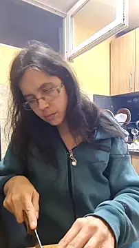 rposhta1991 online show from April 15, 2026, 5:28 pm