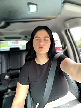 Snapshot of Carolina_Novoa chatting on November 4, 2025, 6:11 pm Carolina Novoa online show from November 4, 2025, 6:11 pm