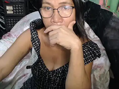 Snapshot of ASIANDOLLY4U chatting on April 16, 2026, 10:56 pm ASIANDOLLY4U online show from April 16, 2026, 10:56 pm
