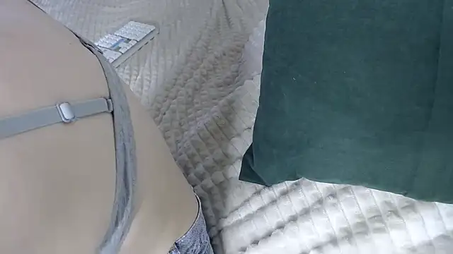 Kiradoll27 online show from November 14, 2025, 9:13 am