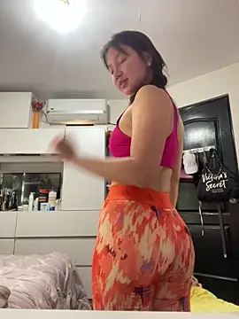 Snapshot of asianmystery203 chatting on September 16, 2025, 12:00 am asianmystery203 online show from September 16, 2025, 12:00 am