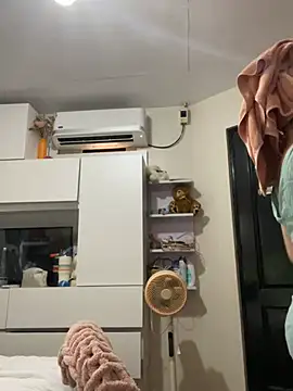 Snapshot of asianmystery203 chatting on March 3, 2025, 2:44 am asianmystery203 online show from March 3, 2025, 2:44 am