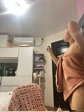 Snapshot of asianmystery203 chatting on March 1, 2025, 1:32 am asianmystery203 online show from March 1, 2025, 1:32 am