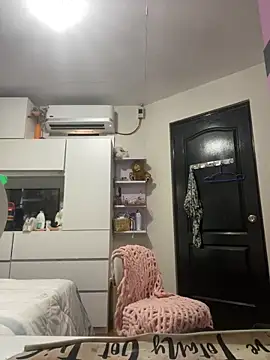 Snapshot of asianmystery203 chatting on March 17, 2025, 1:14 am asianmystery203 online show from March 17, 2025, 1:14 am