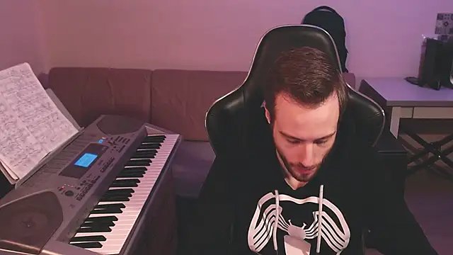 Snapshot of Sweetparker chatting on February 16, 2025, 2:42 am Sweetparker online show from February 16, 2025, 2:42 am