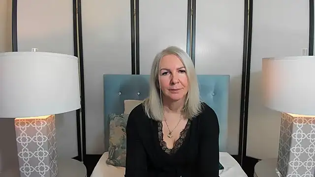 Snapshot of EricaTop chatting on January 18, 2026, 6:06 am EricaTop online show from January 18, 2026, 6:06 am