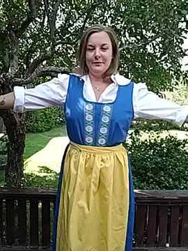 Snapshot of SwedishJennifer chatting on June 19, 2026, 12:22 pm SwedishJennifer online show from June 19, 2026, 12:22 pm
