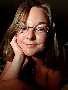 Snapshot of SwedishJennifer chatting on June 11, 2026, 10:07 pm SwedishJennifer online show from June 11, 2026, 10:07 pm