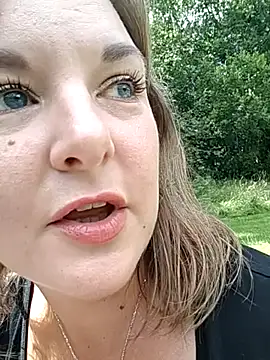 Snapshot of SwedishJennifer chatting on July 28, 2026, 11:39 am SwedishJennifer online show from July 28, 2026, 11:39 am