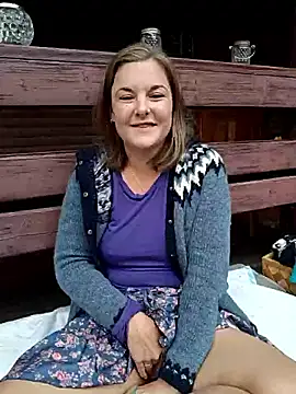 Snapshot of SwedishJennifer chatting on June 16, 2026, 1:22 pm SwedishJennifer online show from June 16, 2026, 1:22 pm