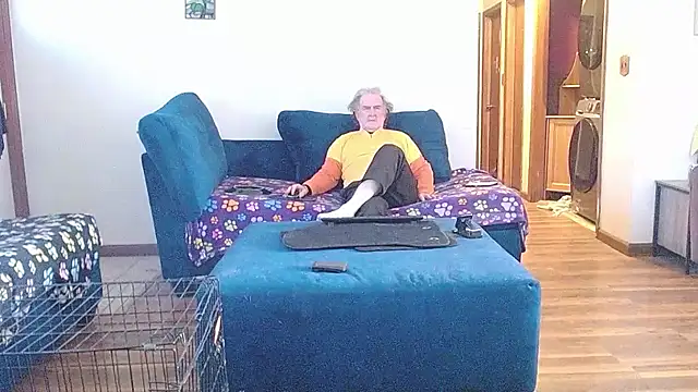 Sweet Sexy1963 online show from March 1, 2026, 4:07 pm