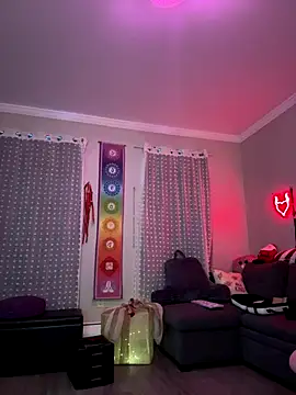  NinaLuvSins  online show from November 29, 2025, 1:44 pm