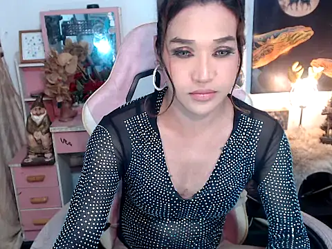 AsianMariaTs online show from November 3, 2025, 2:09 pm