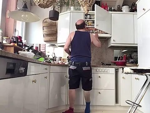 wankcellar online show from October 1, 2025, 1:48 pm