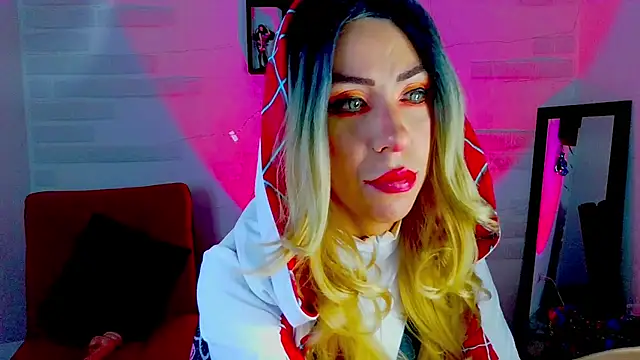 sky girl1 online show from November 7, 2025, 11:19 pm