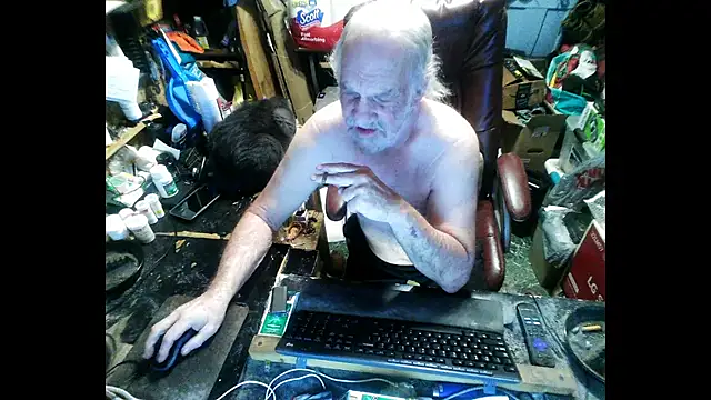 russtee online show from January 16, 2026, 9:52 pm