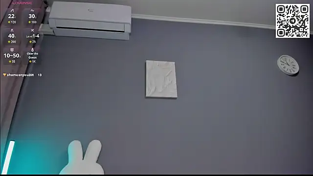 Snapshot of Malika_Lisan chatting on April 21, 2026, 2:51 am Malika Lisan online show from April 21, 2026, 2:51 am